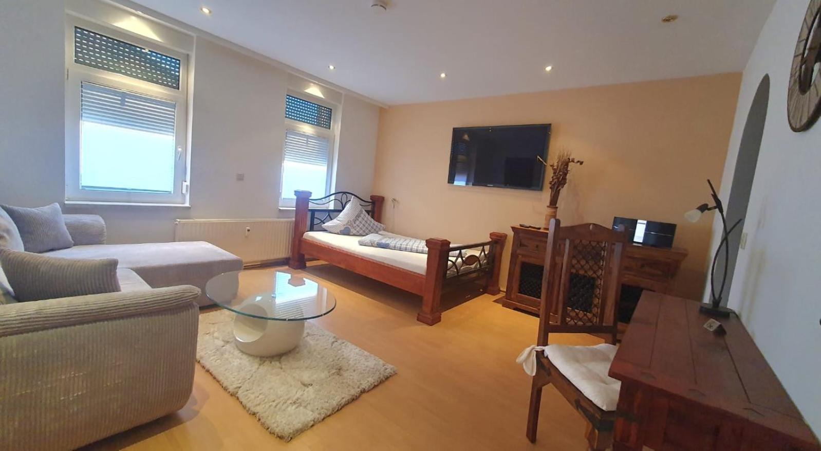 Pension Appartementhaus Central Nordhausen Luaran gambar